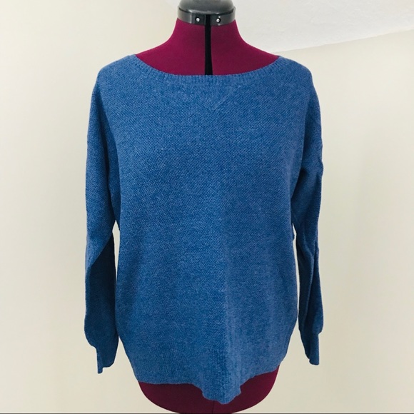 NEW SIZE M American Eagle Outfitters Blue Sweater - Picture 1 of 5